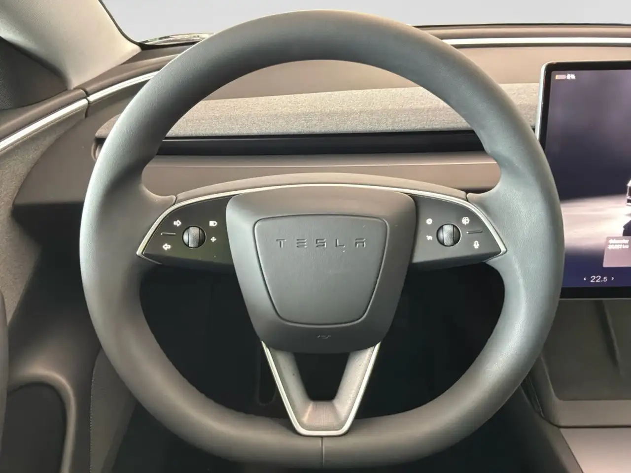 Tesla Model 3 fotografie Tesla Model 3