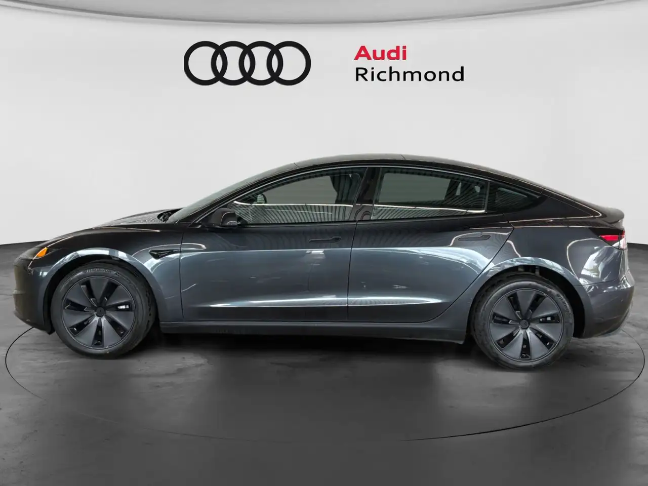 Tesla Model 3 fotografie Tesla Model 3