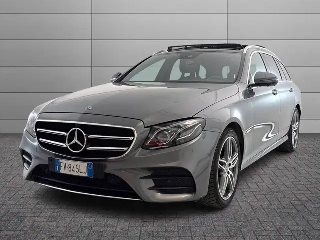Mercedes-Benz E 400