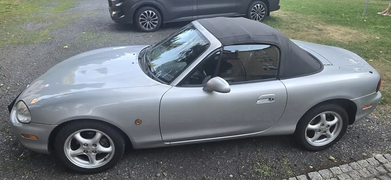 Mazda MX-5 1.6i 16V, foto 3