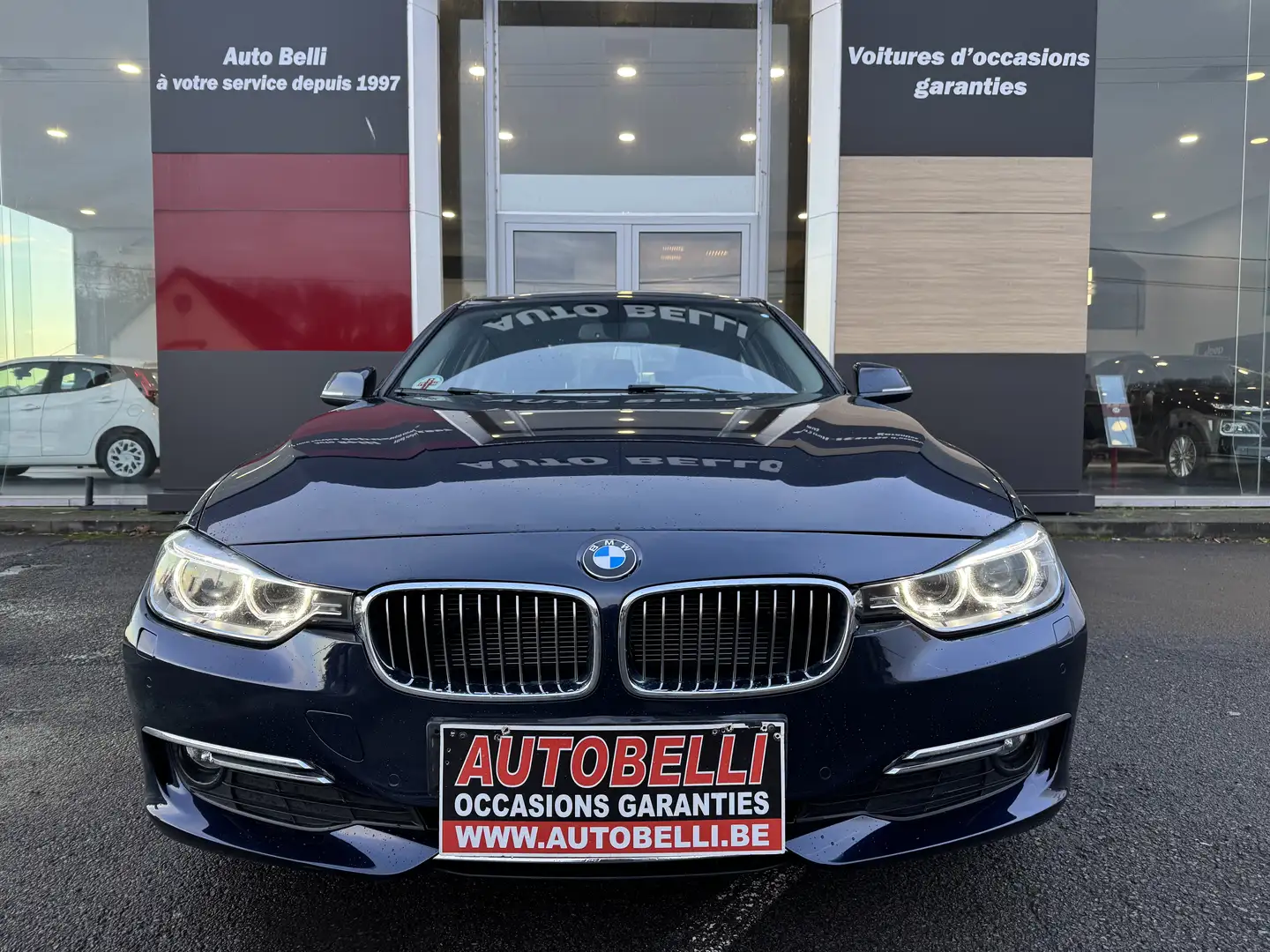 BMW 320 320 dA**LUXURY**BOITE AUTO*XENON**FAIBLE KM**TOP!! Blauw - 2