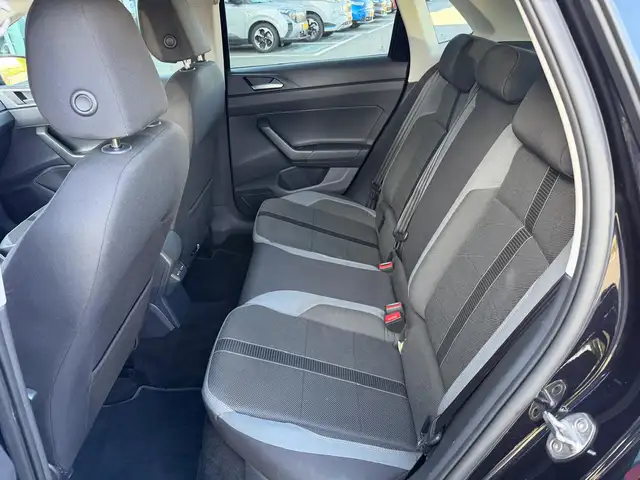 Volkswagen Polo view 16