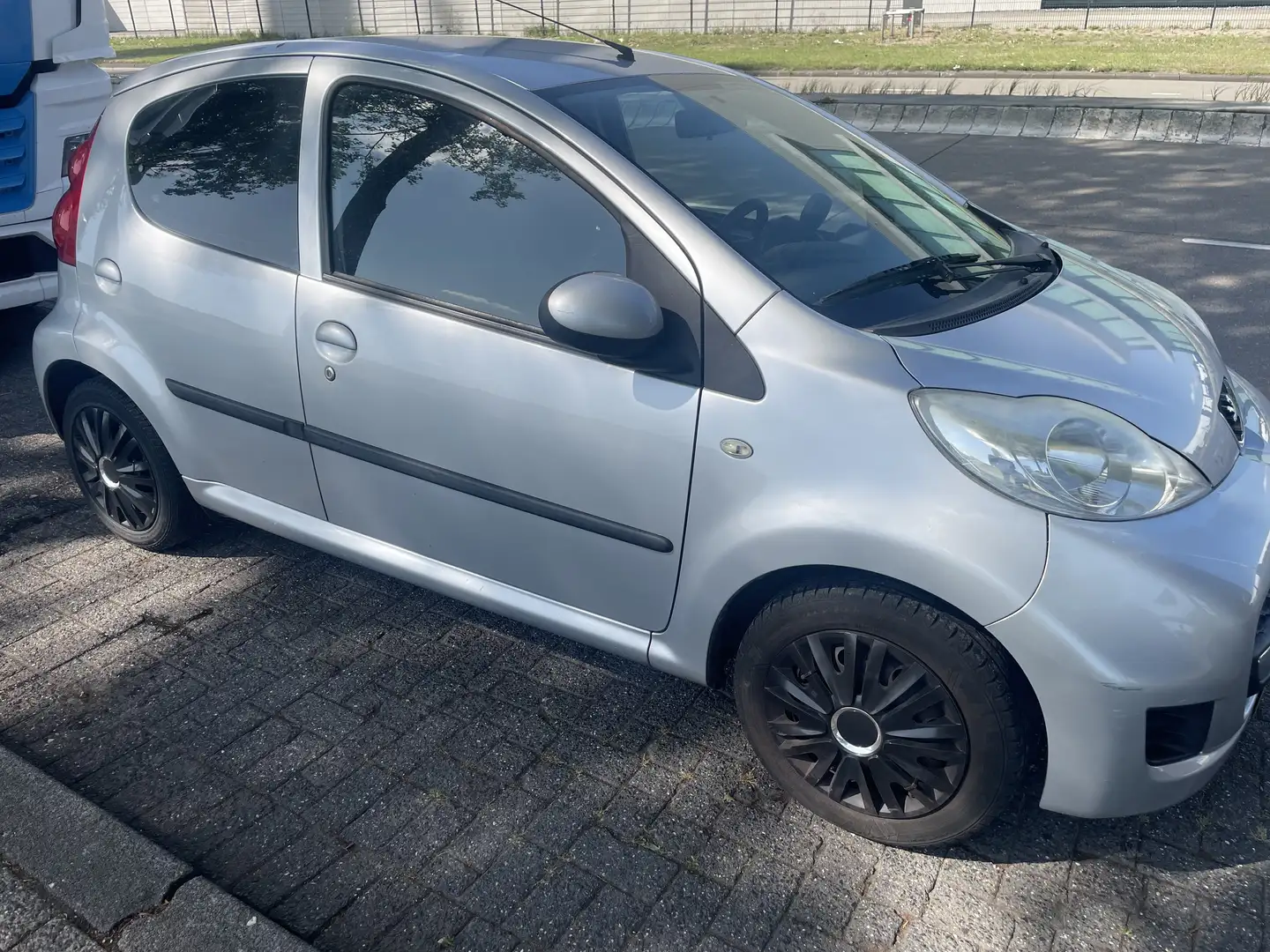 Peugeot 107 1.0-12V Sublime Gris - 1