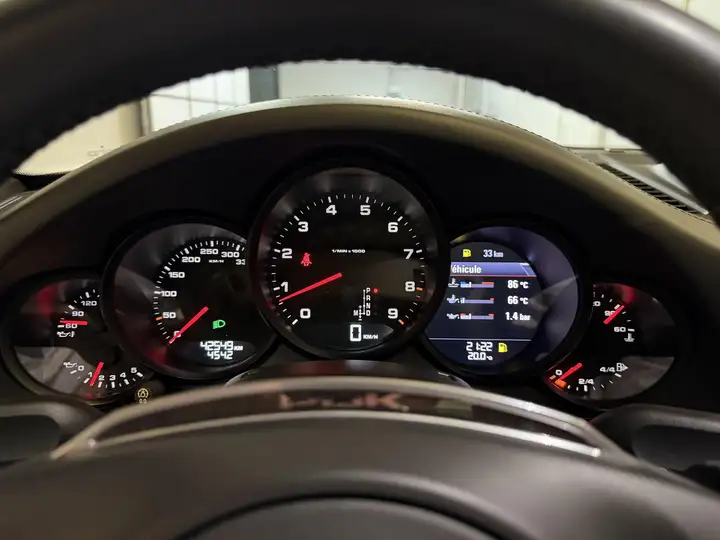 Porsche 991 911 Carrera 2 PDK — photo 15