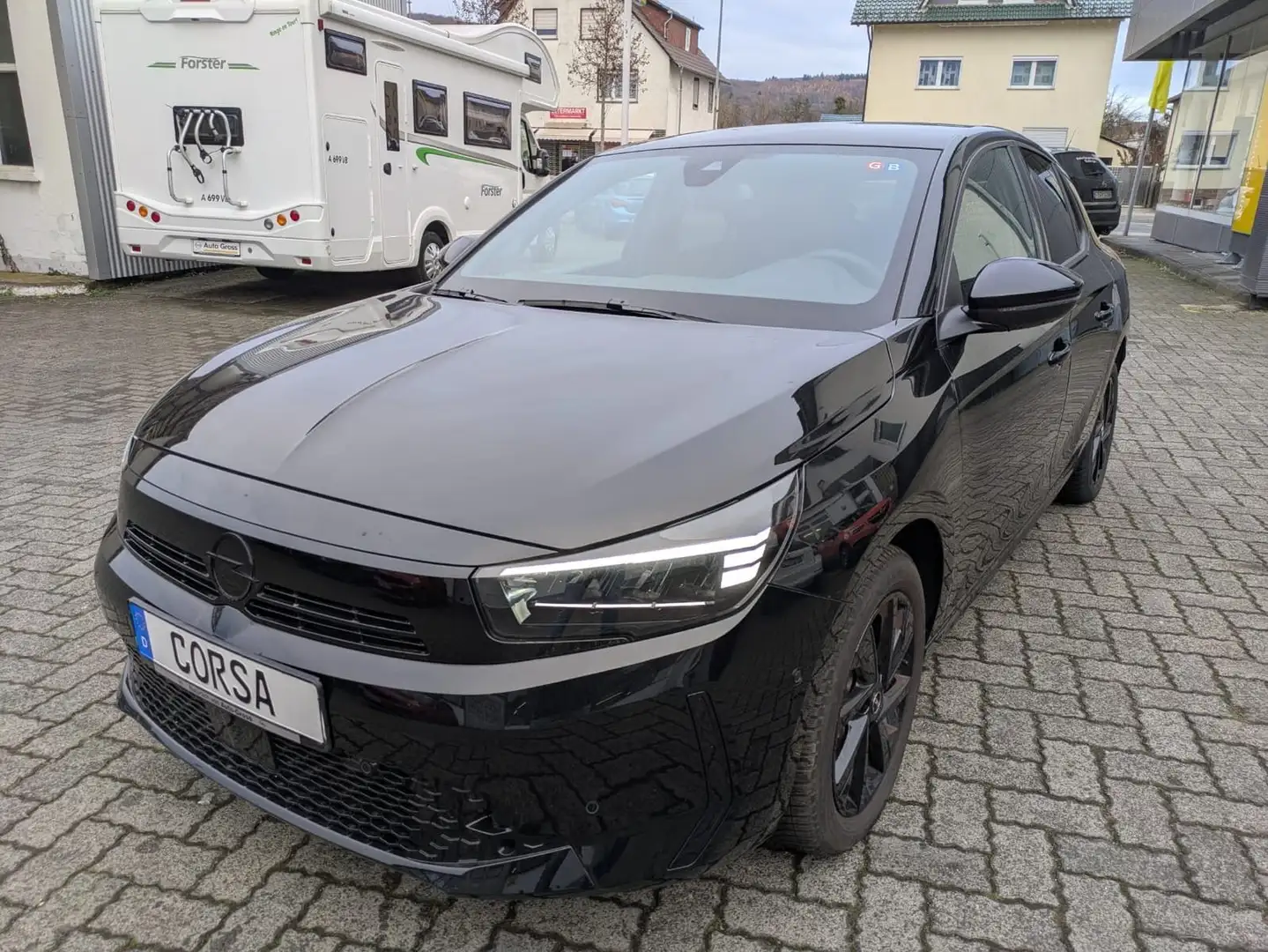 Opel Corsa F GS Schwarz - 1