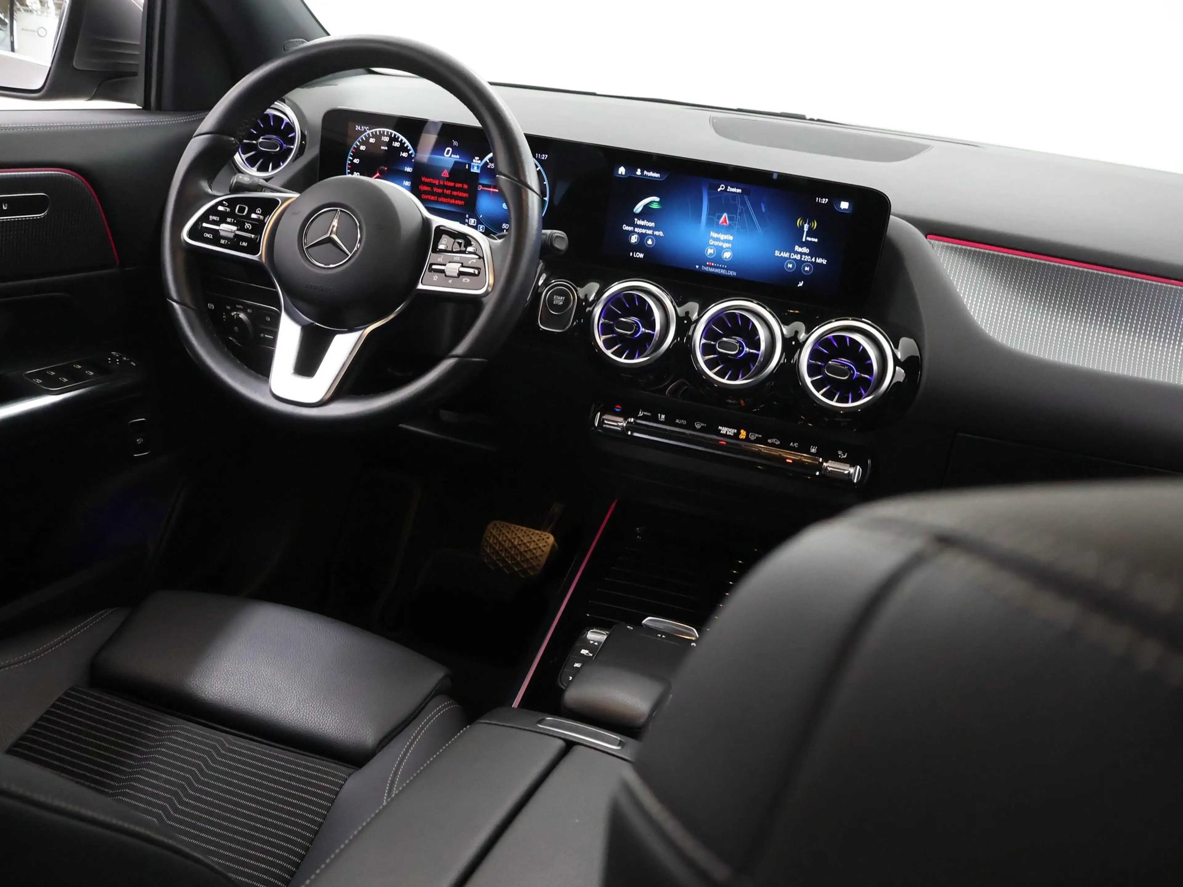 Mercedes-Benz EQA 250 Business Solution Luxury 67 kWh | Trekhaak | Stoel — photo 9