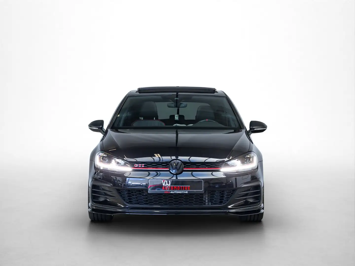 Volkswagen Golf GTI Golf GTI TCR 2.0 TSI DSG | GARANTIE | PANO | DCC Zwart - 2