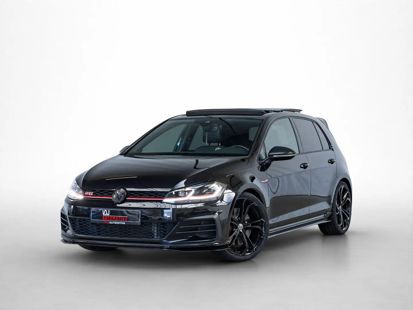 Volkswagen Golf GTI Golf GTI TCR 2.0 TSI DSG | GARANTIE | PANO | DCC Zwart - 1