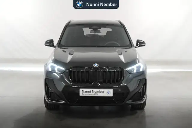 BMW X1 view 2