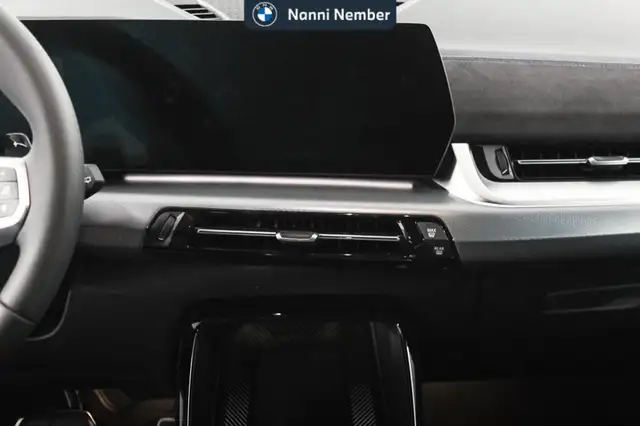 BMW X1 view 11