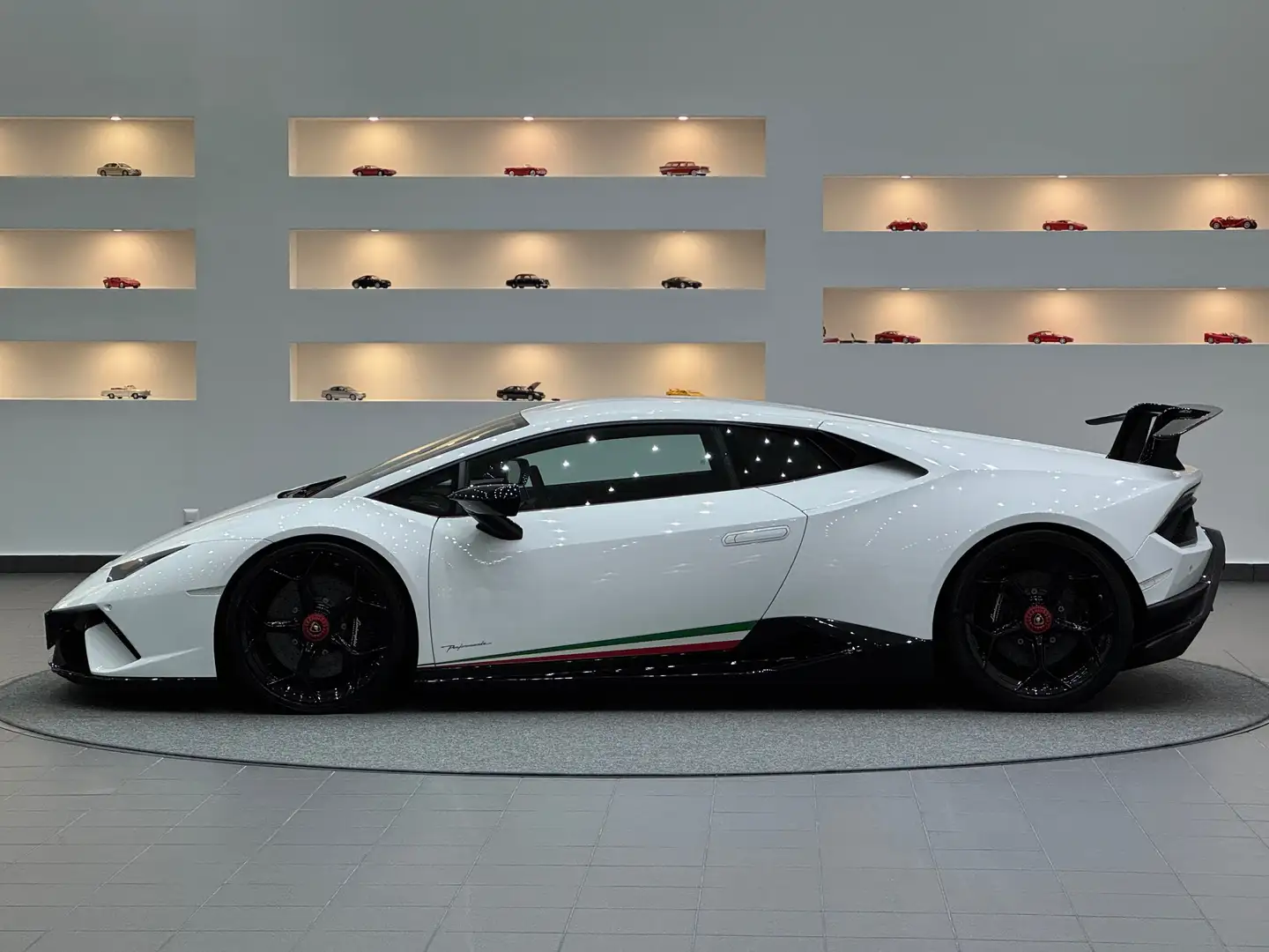 Lamborghini Huracán Performante *ALPHA12* 1200Ps*Typisiert * Novitec* Weiß - 2