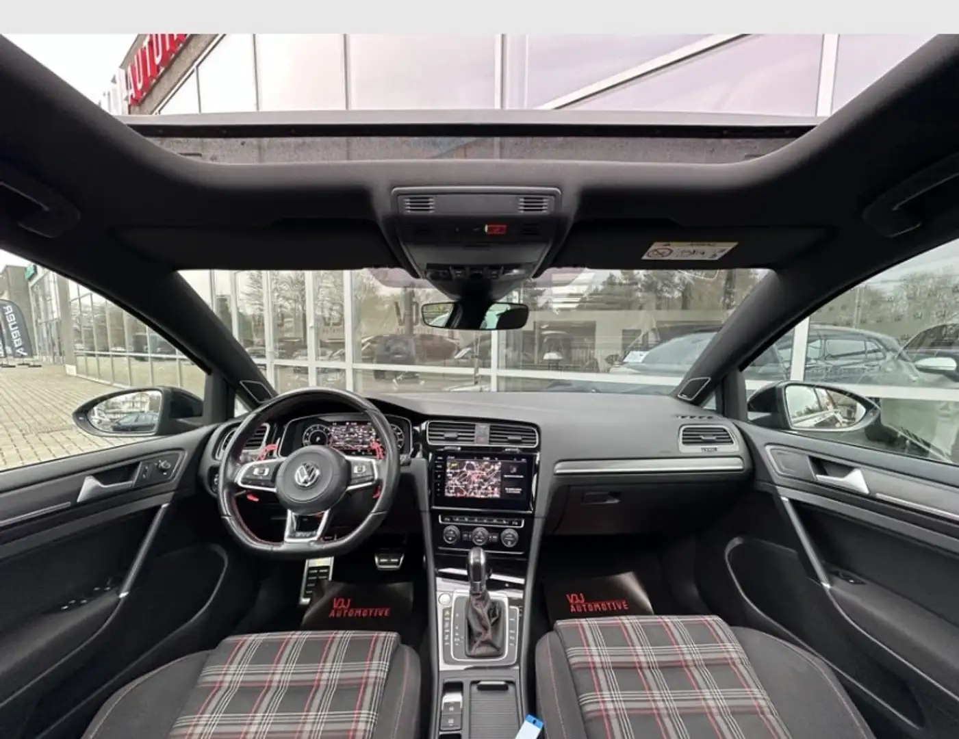 Volkswagen Golf GTI Noir - 1