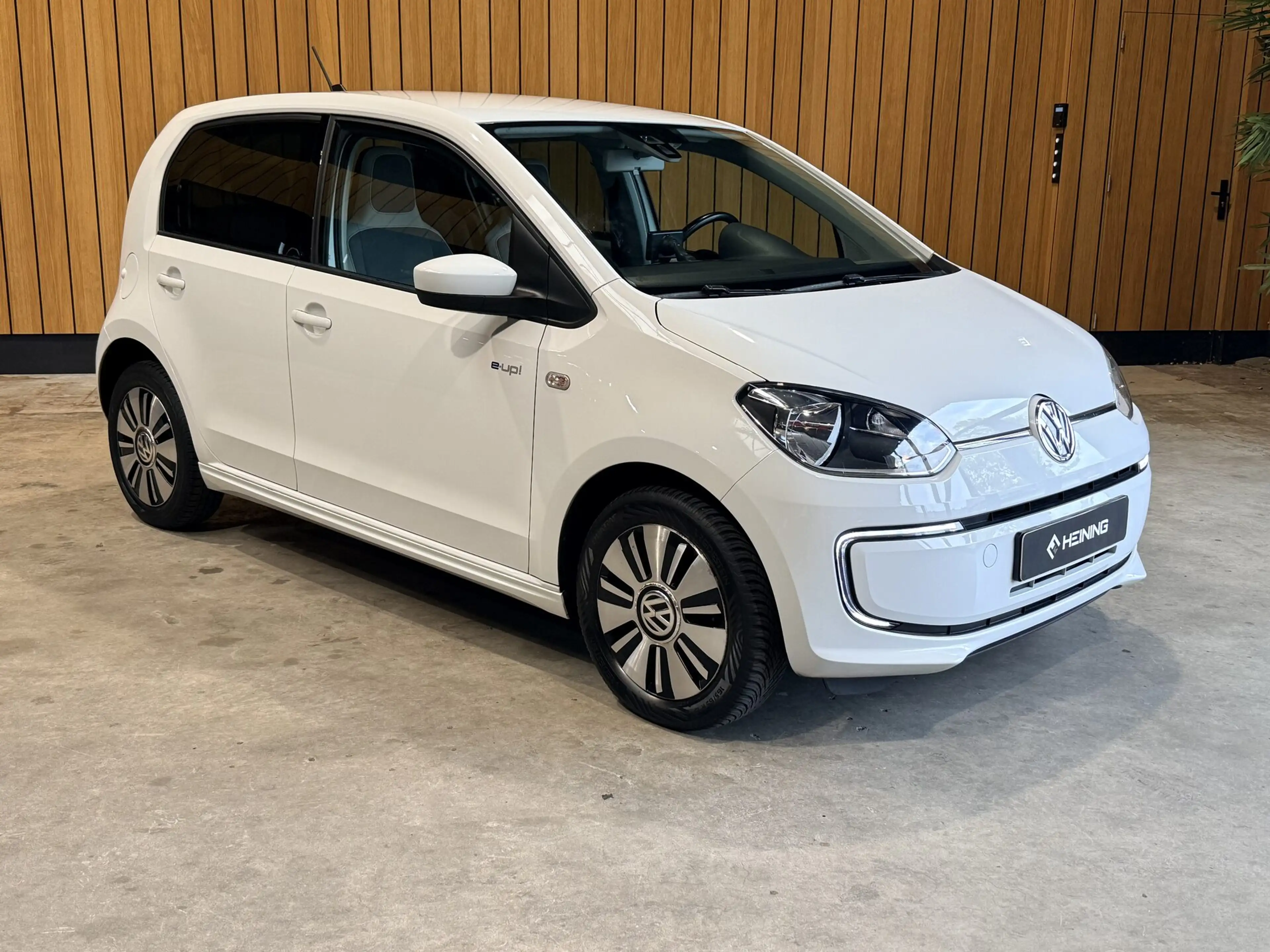 Volkswagen e-up! e-Up! — photo 3