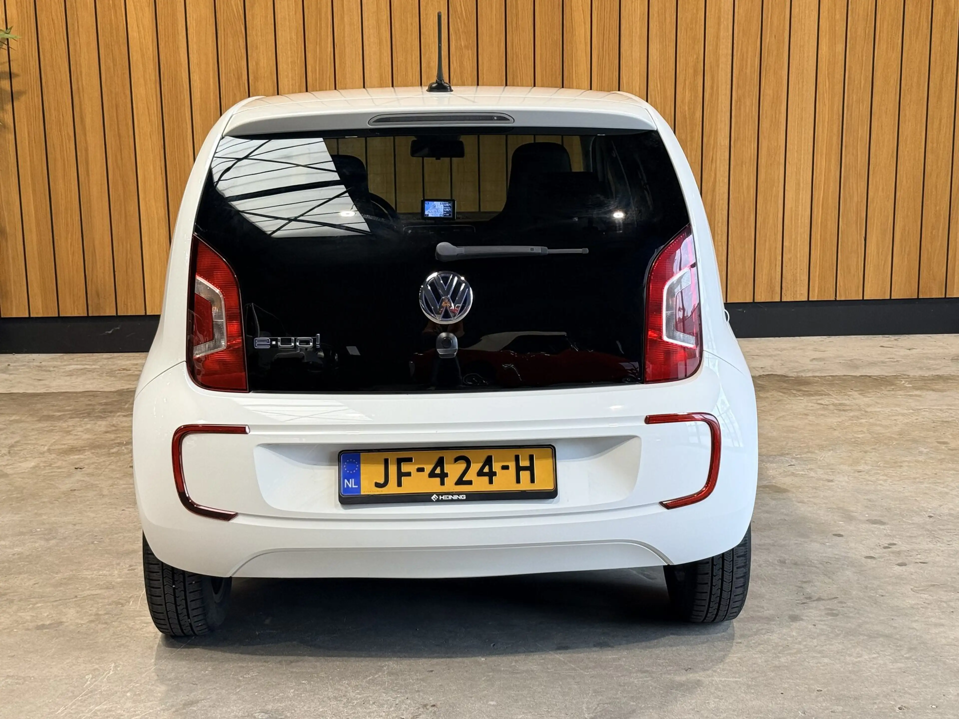 Volkswagen e-up! e-Up! — photo 8