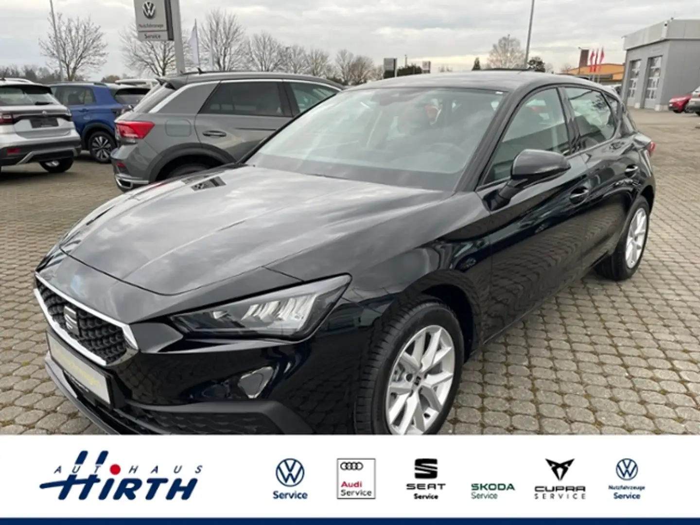 SEAT Leon STYLE 1.5 TSI ACC+LED+ALU Zwart - 1