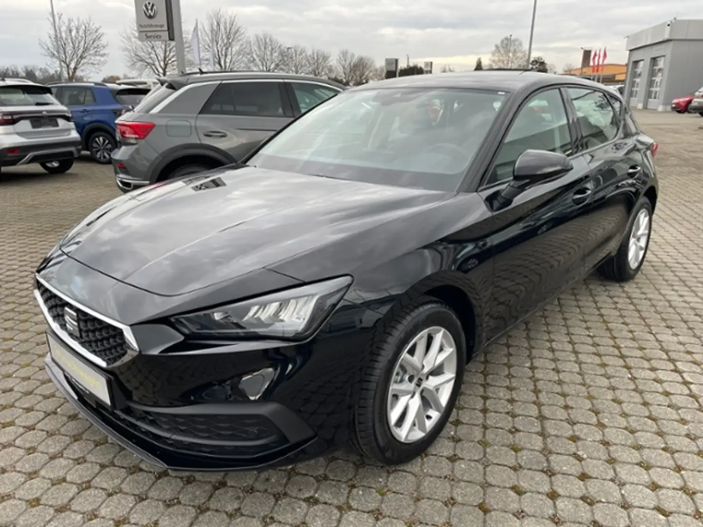 SEAT Leon STYLE 1.5 TSI ACC+LED+ALU Schwarz - 2