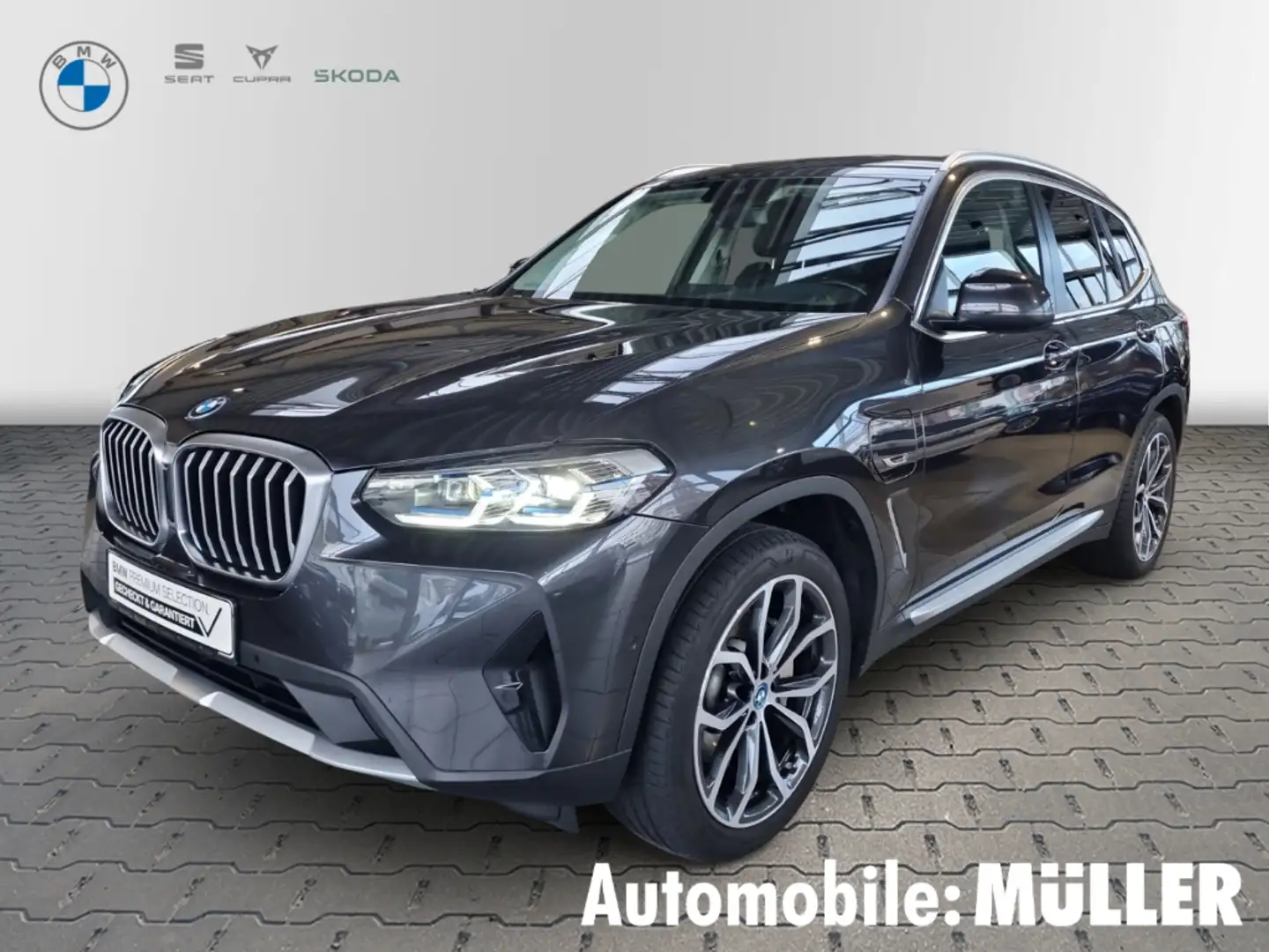 BMW X3 30 e xDrive Laserlicht HUD AD AHK-klappbar Navi Le Grau - 1