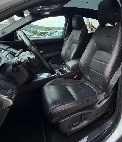 Jaguar E-Pace view 8