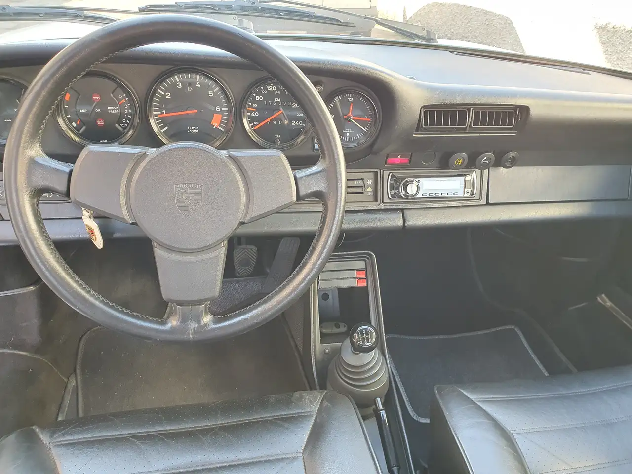Porsche 911 3.0 SC cabrio, foto 7