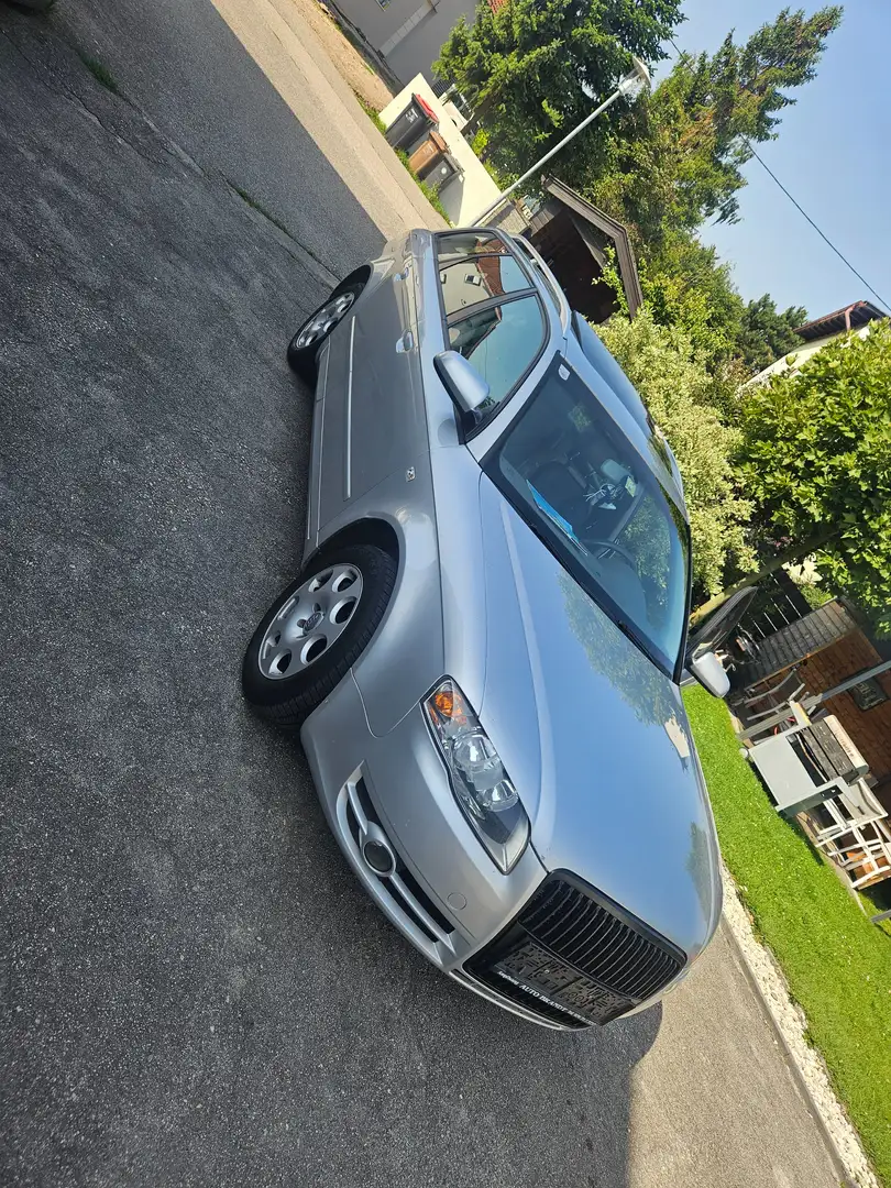 Audi A4 A4 Avant 2,5 TDI V6 - 1
