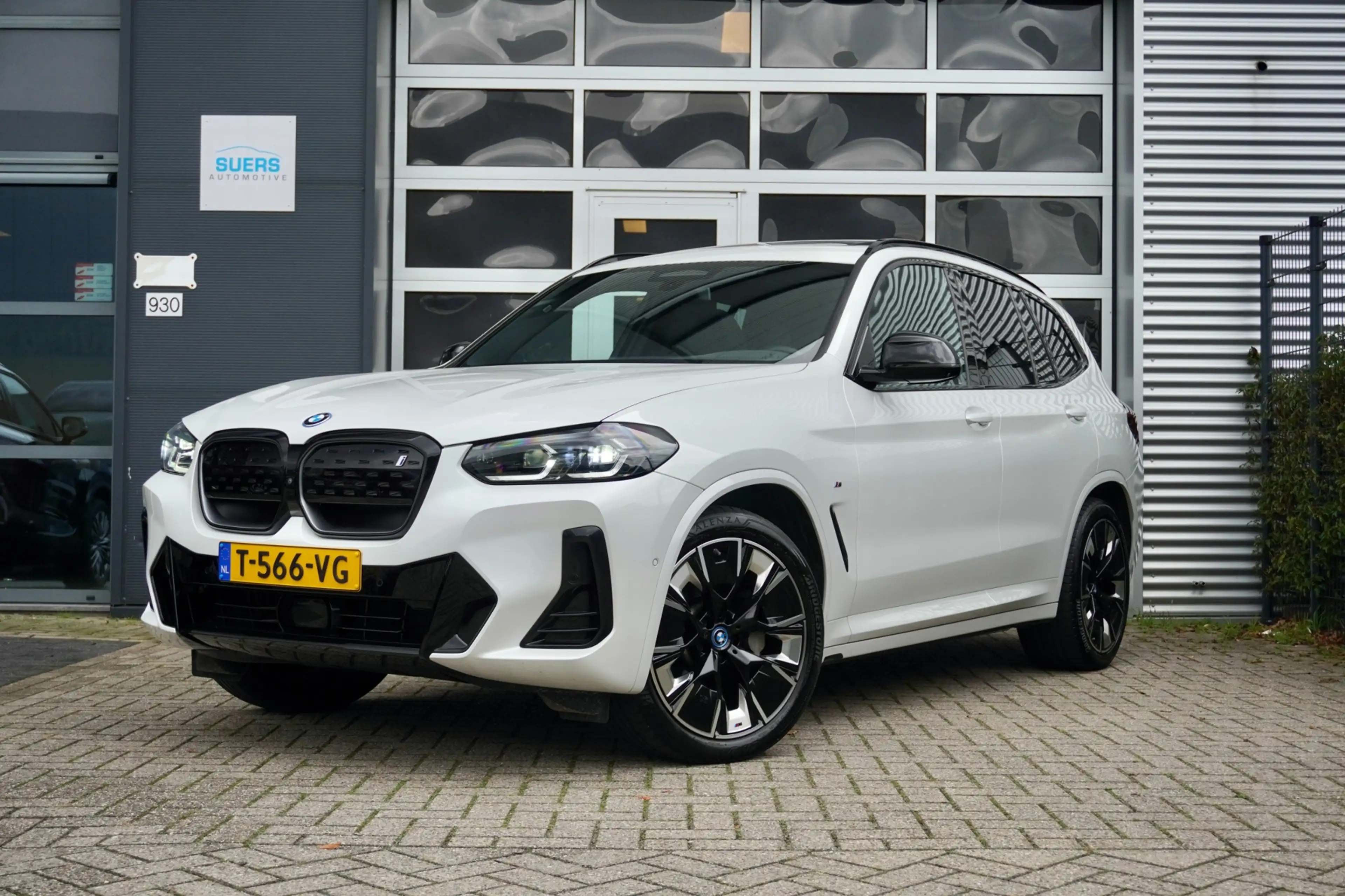 BMW iX3 High Exe. 80 kWh | M Sport | Harman Kar | SOH: 99.