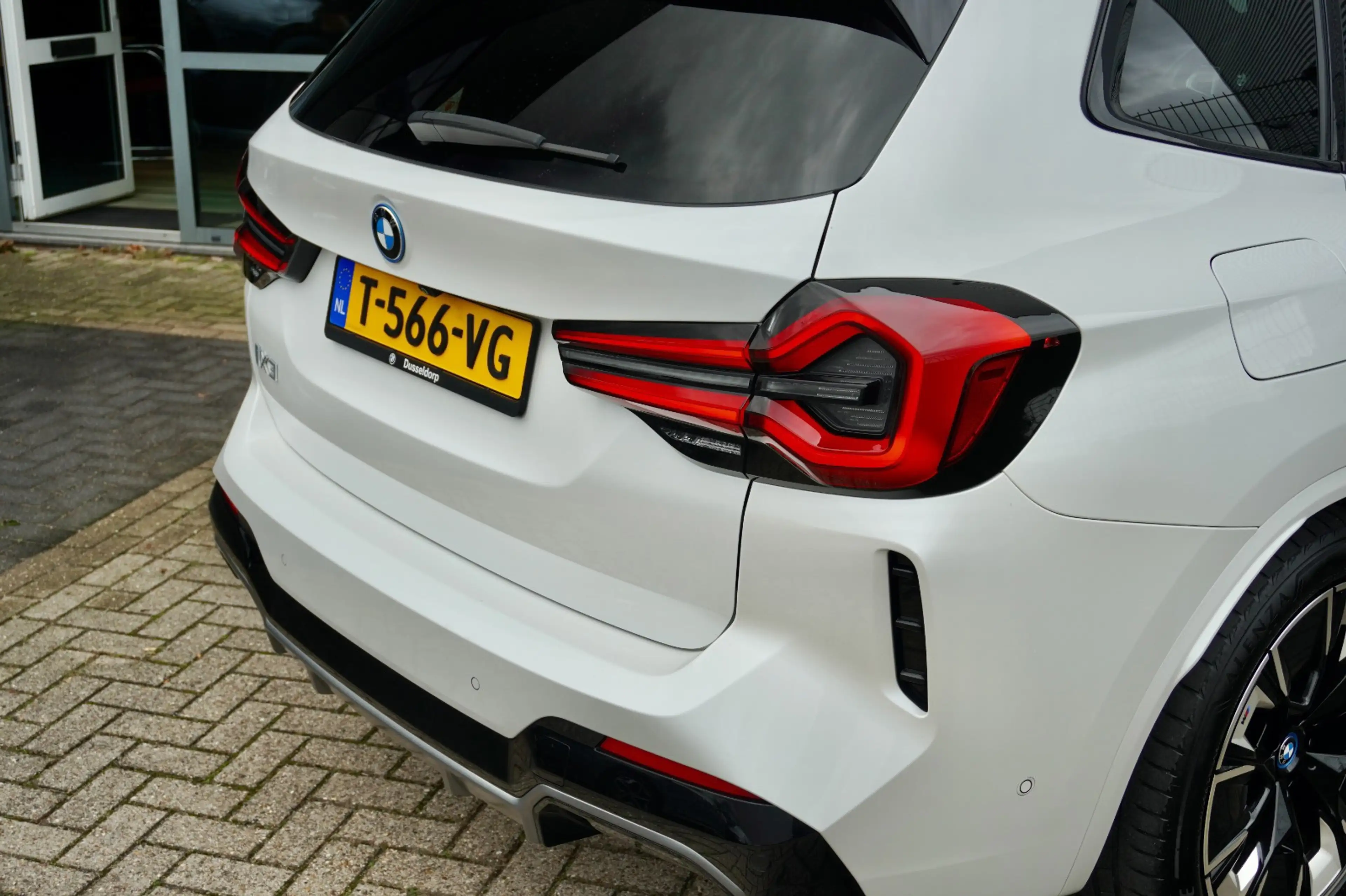 BMW iX3 High Exe. 80 kWh | M Sport | Harman Kar | SOH: 99. — photo 10