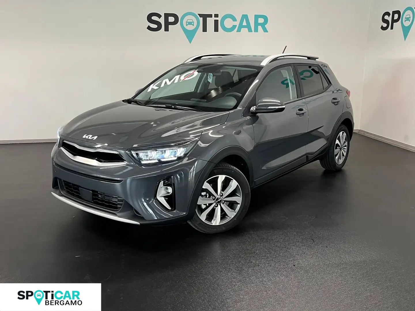 Kia Stonic Stonic 1.2 dpi Style s/Design Pack gpl 82cv Grigio - 1