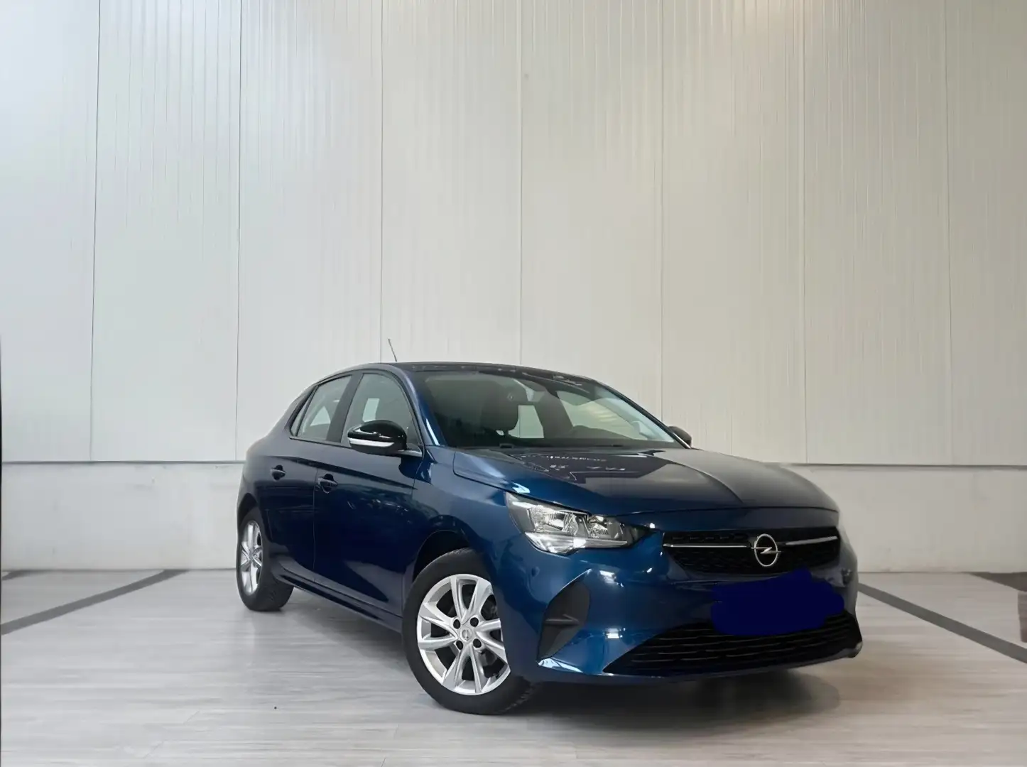 Opel Corsa 1.2 Start/Stop Elegance with service book - 1