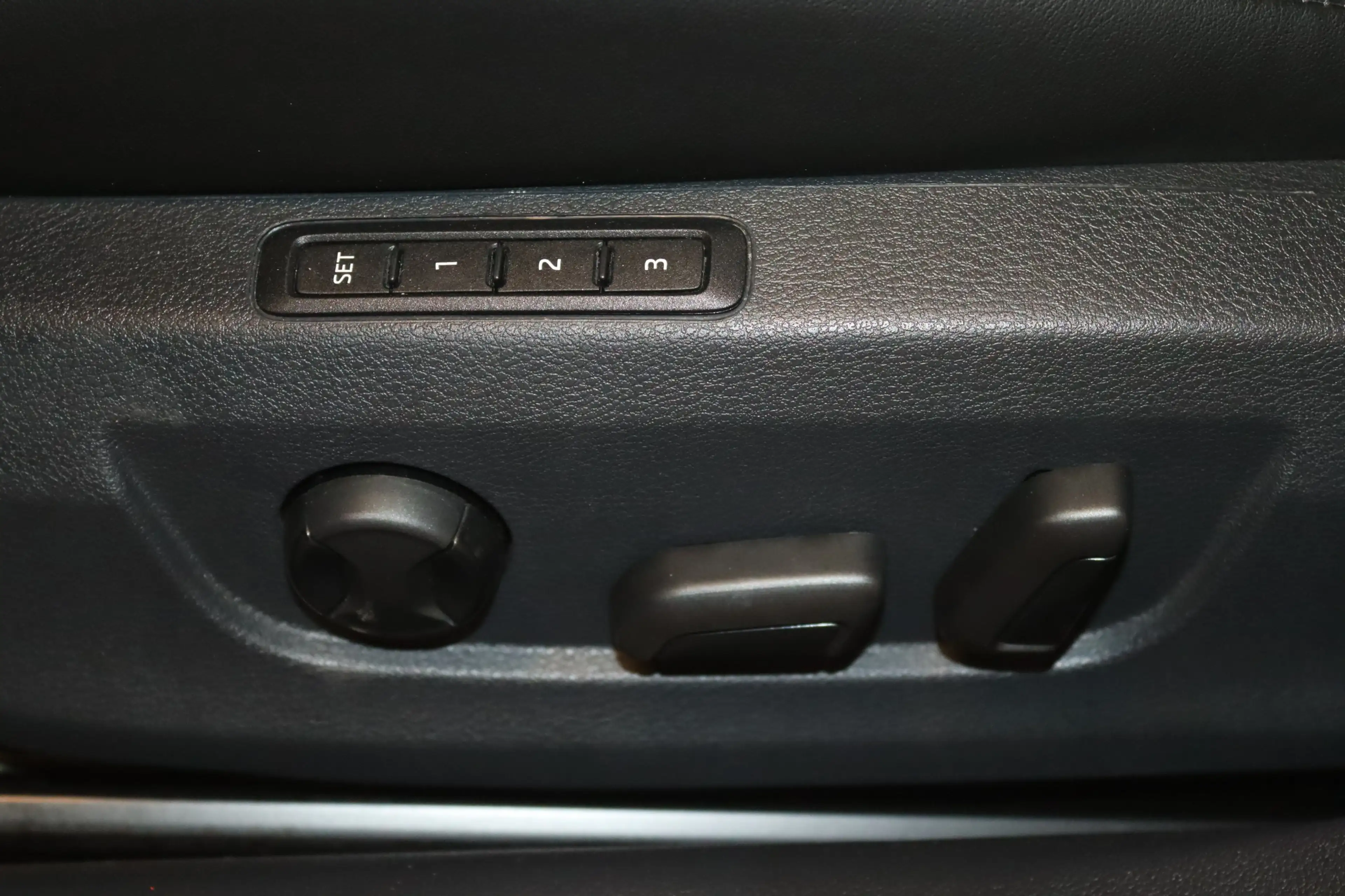 Skoda Superb SportLine Lim 2.0 TDI-NAV-LED-ACC-DCC-AHK — photo 5