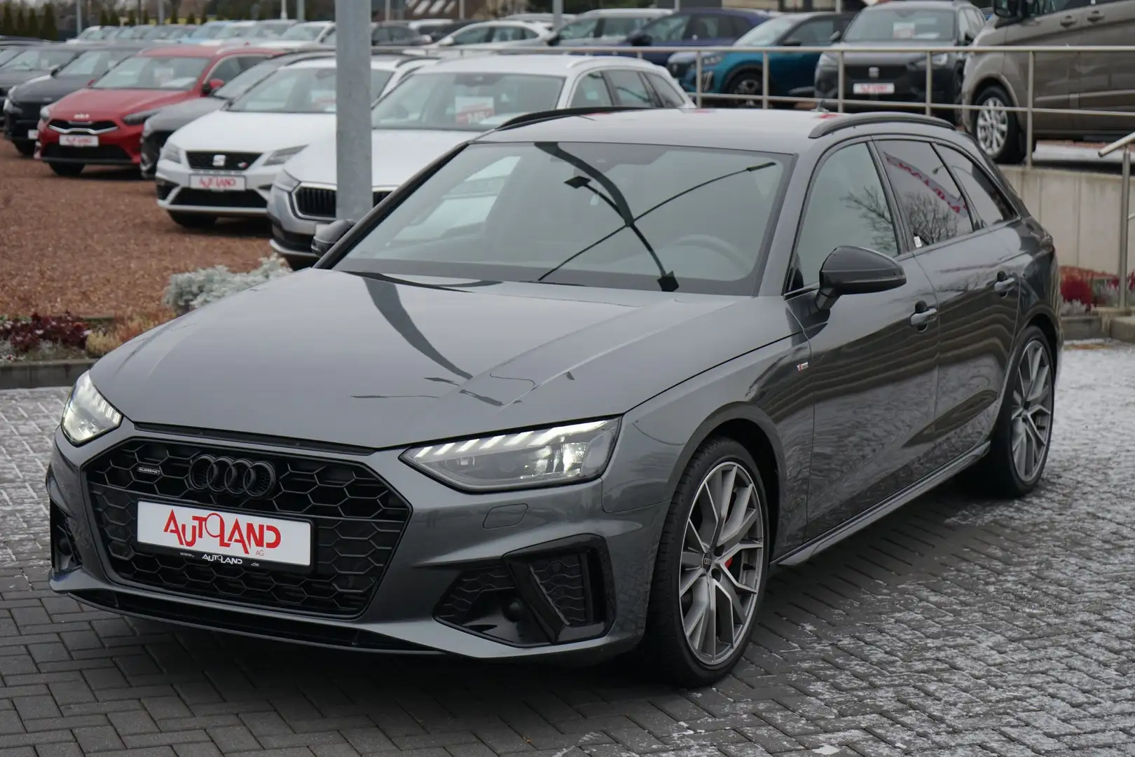 Audi A4 Avant 40 TFSI qu. 2xS line LED ACC AHK Kamera Gris - 1