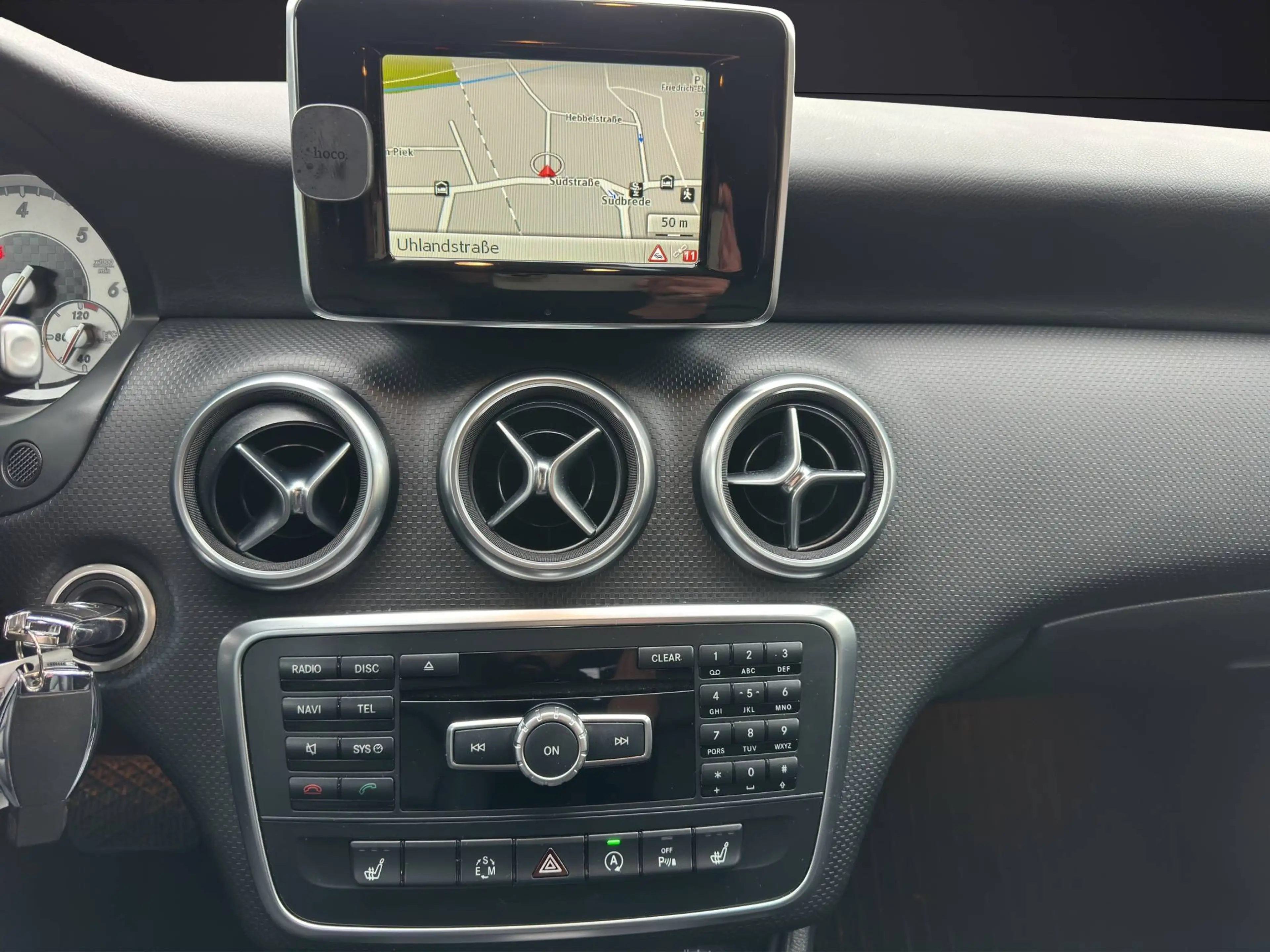 Mercedes-Benz A 200 A 200 CDI AUT XEN NAVI PDC KLIMA SHZ — photo 13
