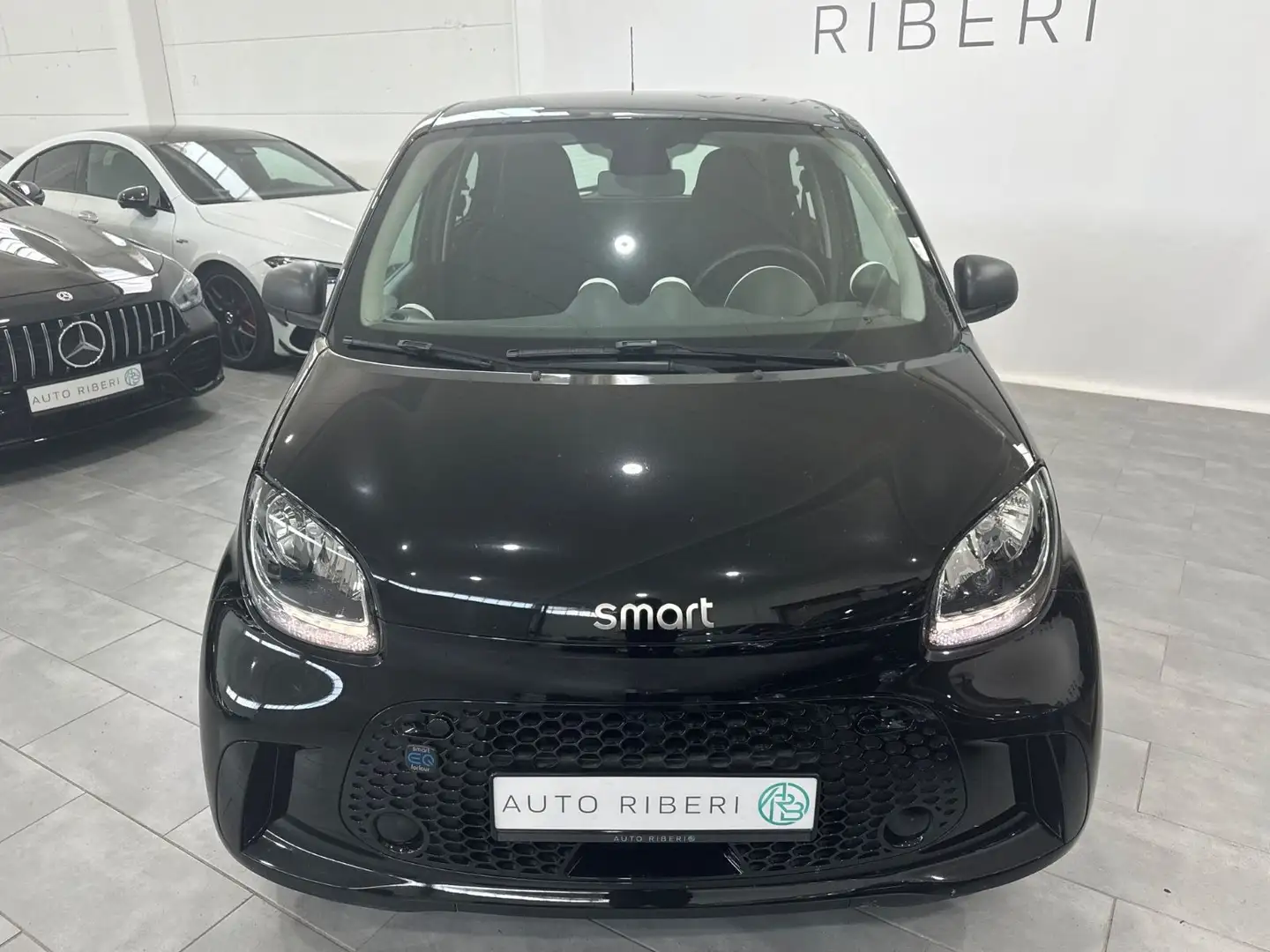 smart forFour forfour *Sitzheizung* *Tempomat* Schwarz - 2