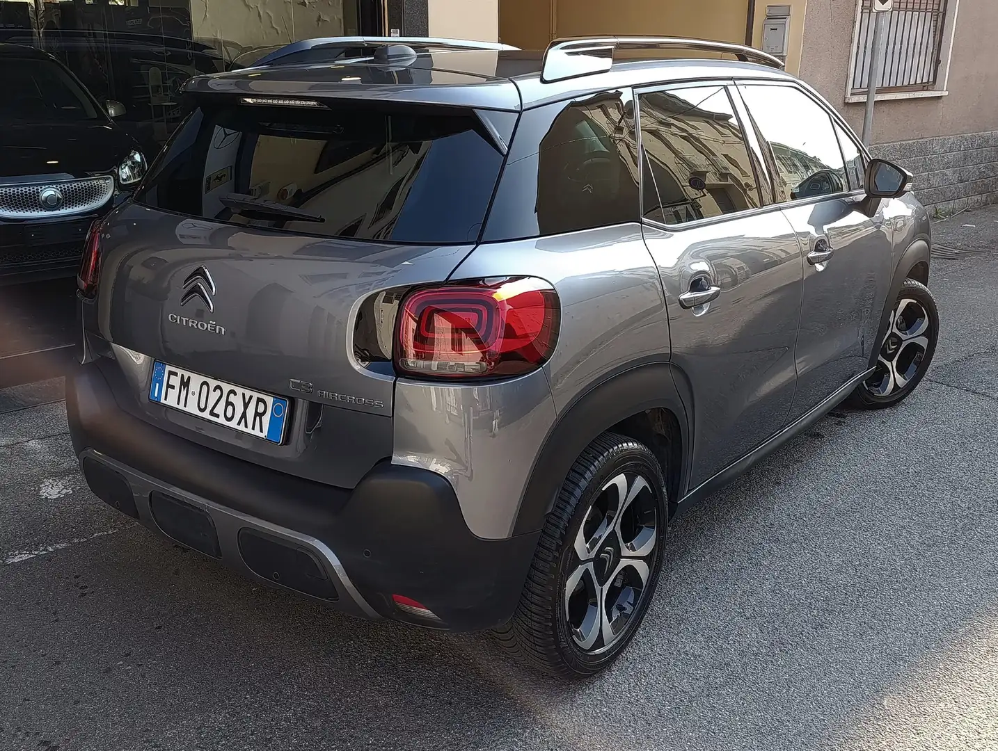 Citroen C3 Aircross 1.2 puretech Shine Automatica! Grigio - 2