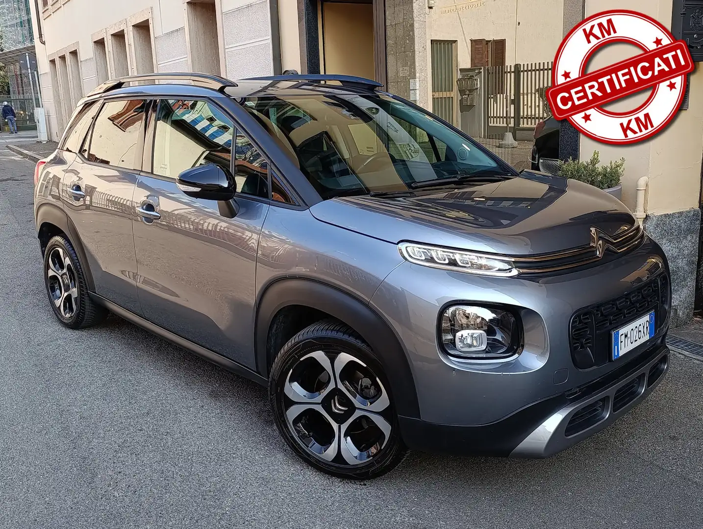 Citroen C3 Aircross 1.2 puretech Shine Automatica! Grigio - 1