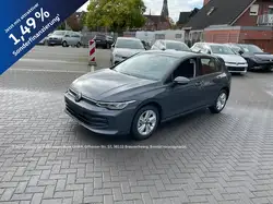 Volkswagen Golf VIII 1.5TSi Life AHK Panoramad. Navi R-Kamera A... - fotografija vozila
