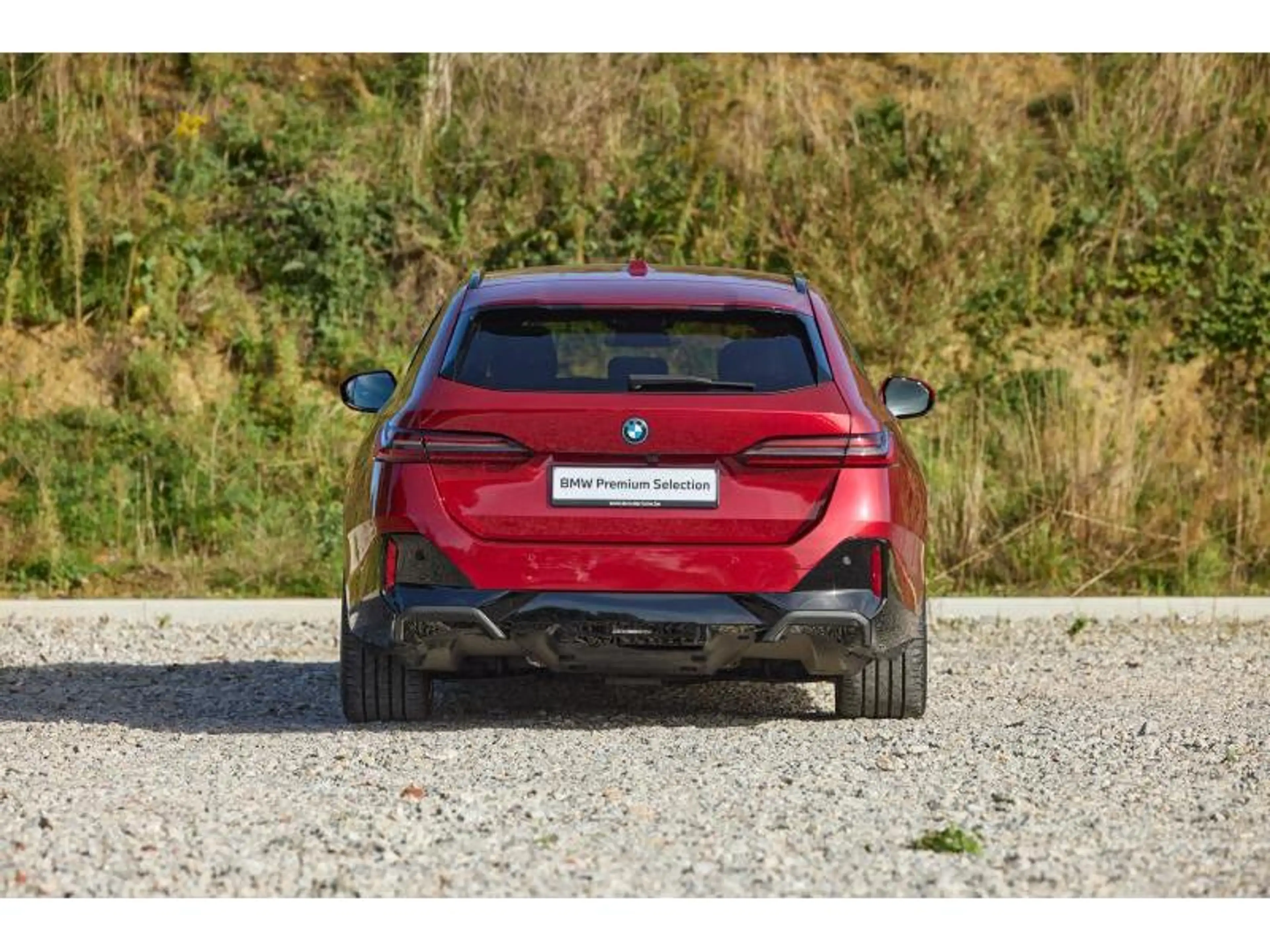 BMW i5 i5 eDrive40 Touring — photo 4
