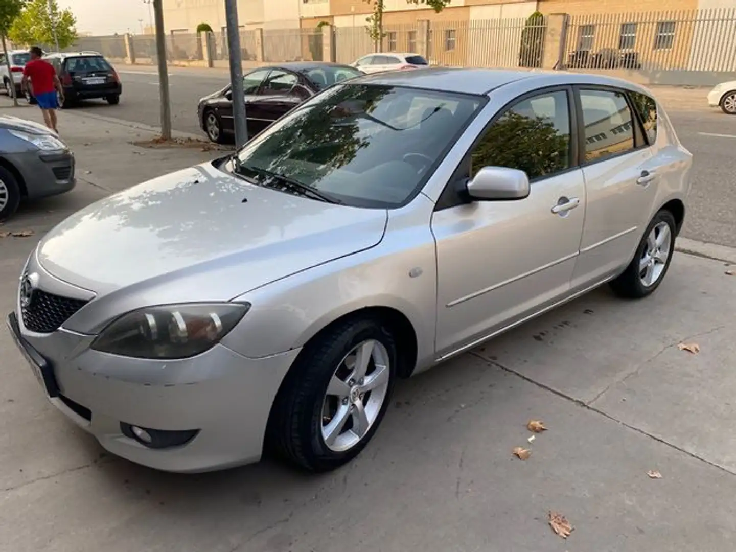 Mazda 3 1.6CRTD Active+ Argent - 1