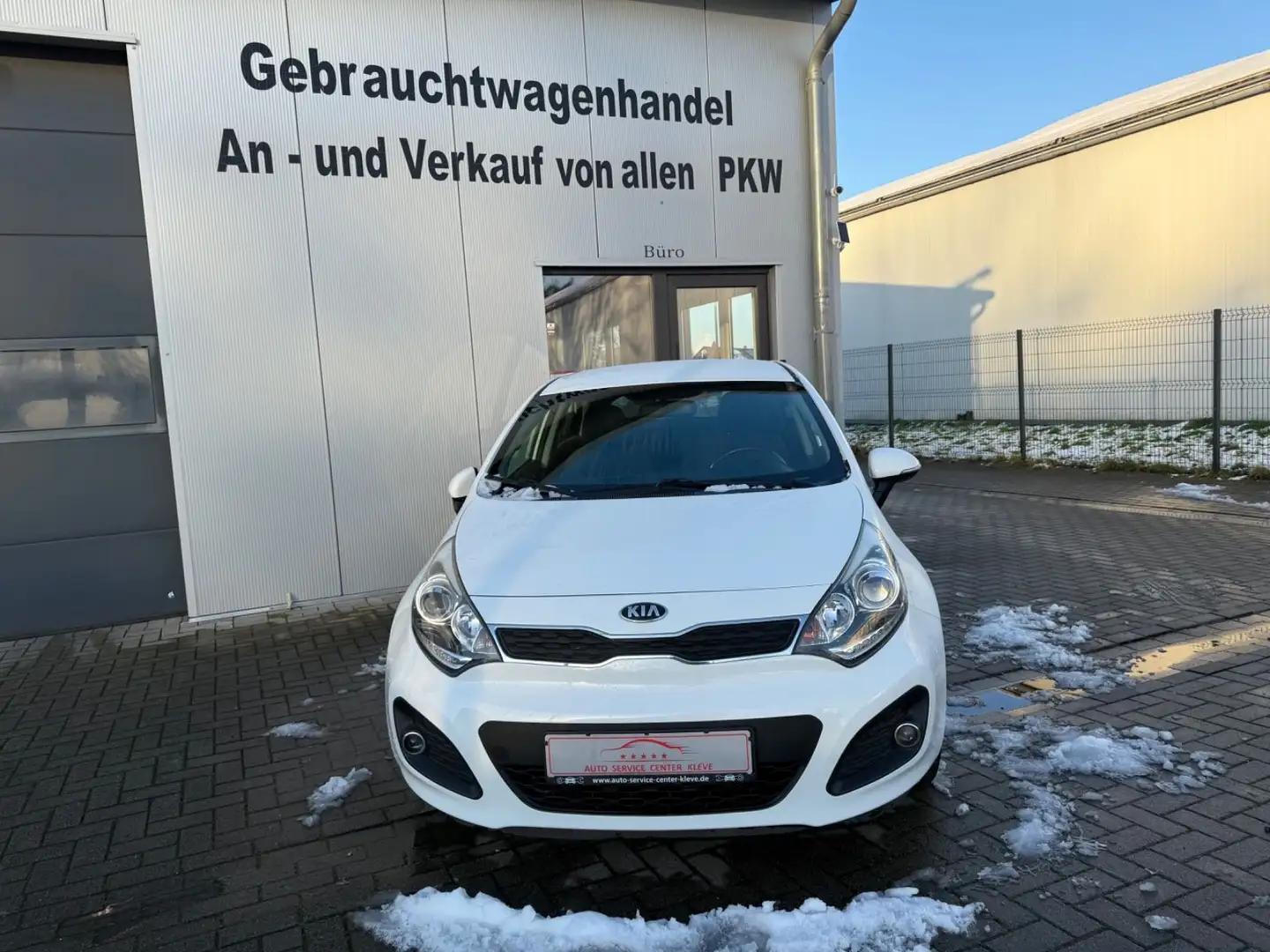 Kia Rio Spirit*GJREIFEN*SHZ*TEMPOMAT*PDC*FEISPRECH Weiß - 2