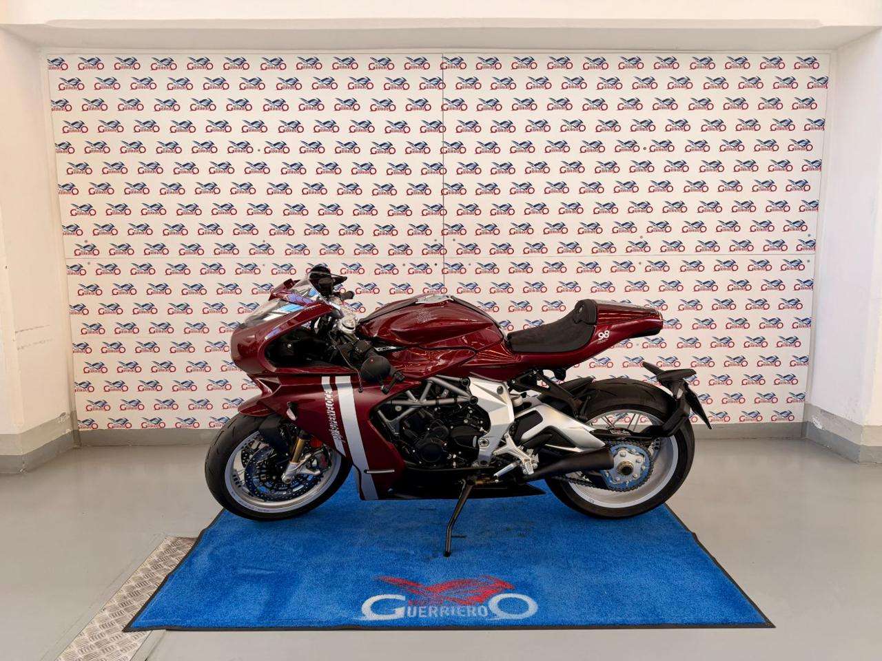 MV Agusta Superveloce 800 Garantita e Finanziabile
