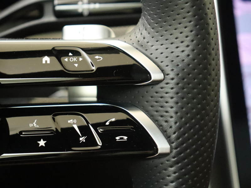 Mercedes-Benz C 400 e 4MATIC AMG Line / Premium Plus/ Burmester 3D/ Na — photo 14