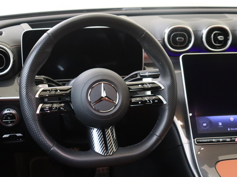 Mercedes-Benz C 400 e 4MATIC AMG Line / Premium Plus/ Burmester 3D/ Na — photo 10
