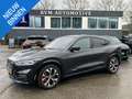 Ford Mustang Mach-E AWD 75 kWh SOH 95% |14.000KM!! VAN € 34.900,- VOOR Schwarz - thumbnail 1