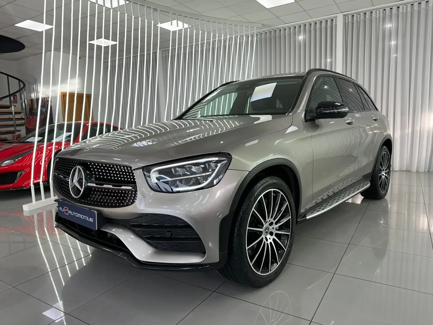 Mercedes-Benz GLC 220 Coupé 220d 4Matic 9G-Tronic Beige - 1