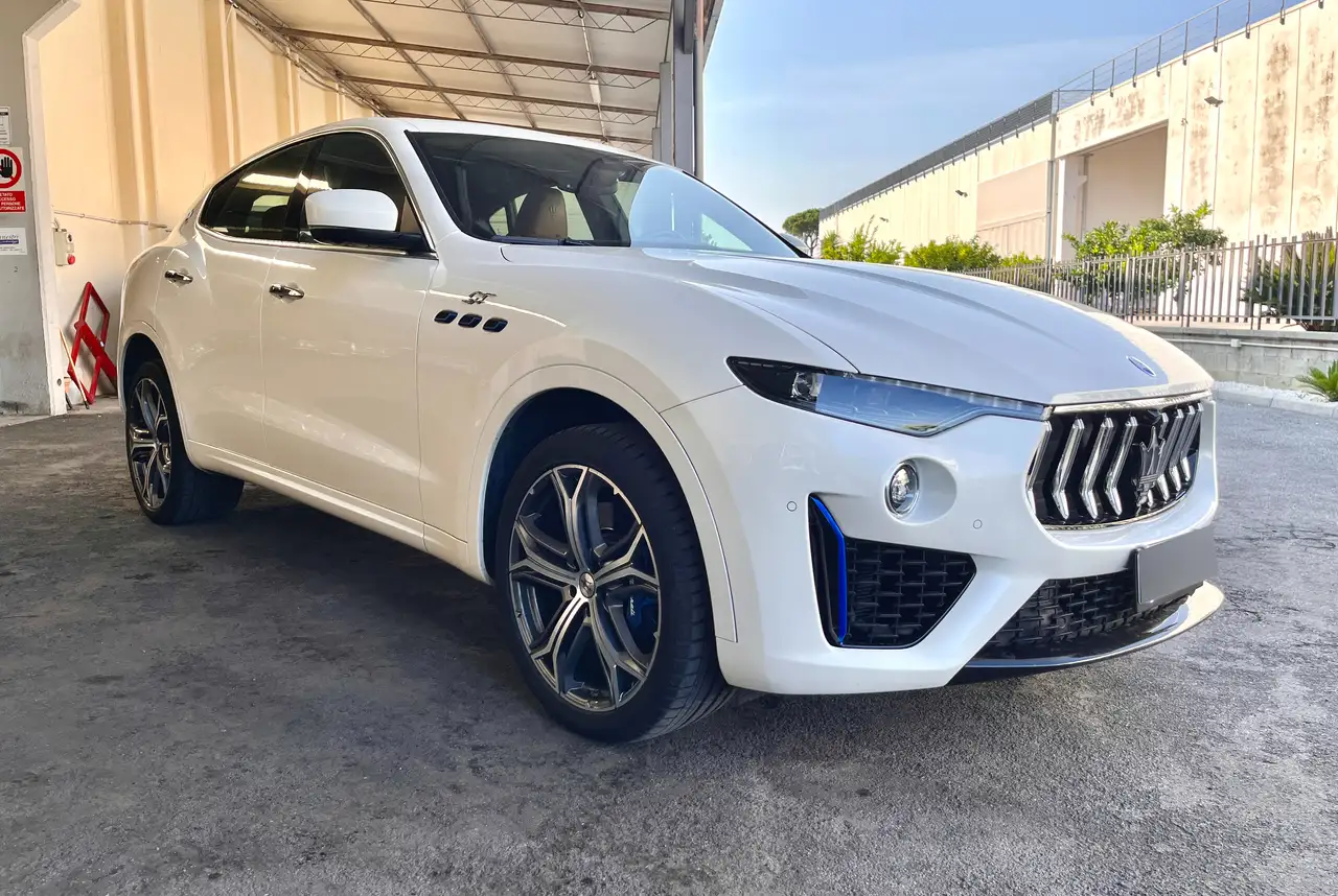 Maserati Levante 2021