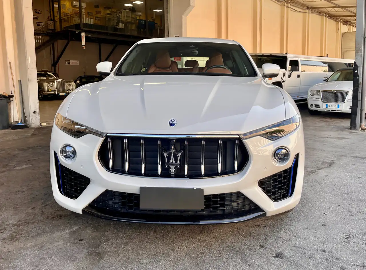 Maserati Levante 2021
