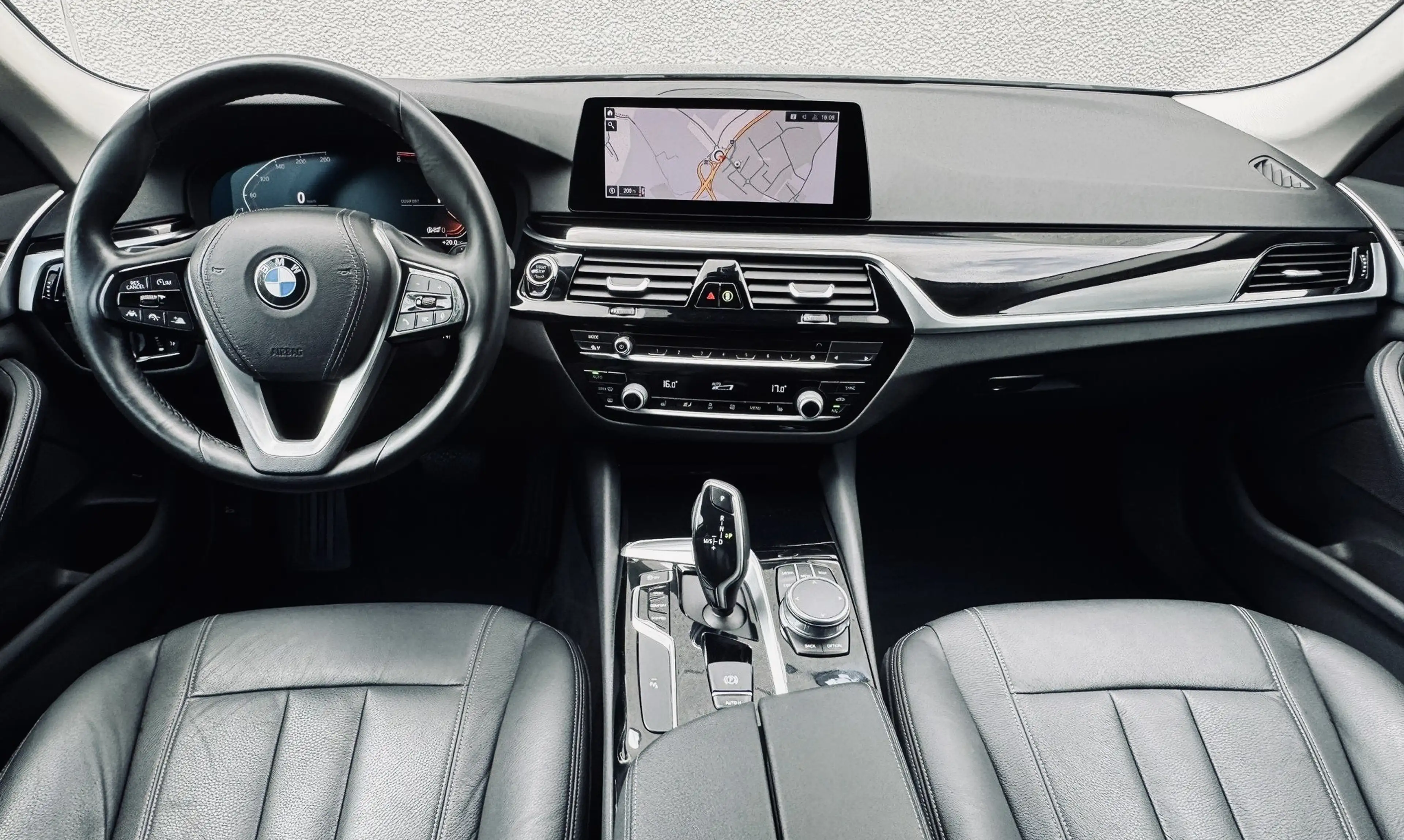 BMW 518 dA AdBlue — photo 9