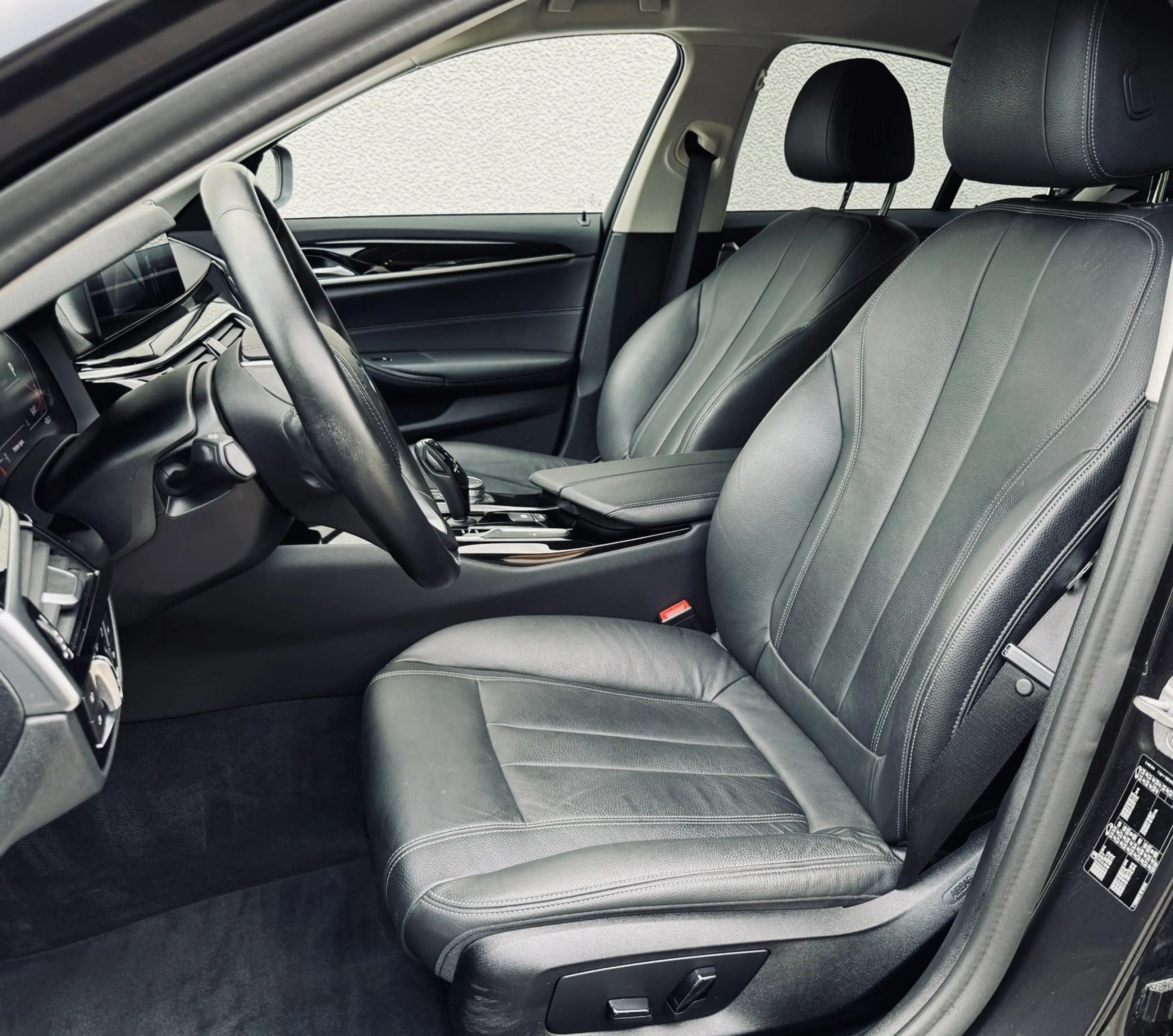 BMW 518 dA AdBlue — photo 11