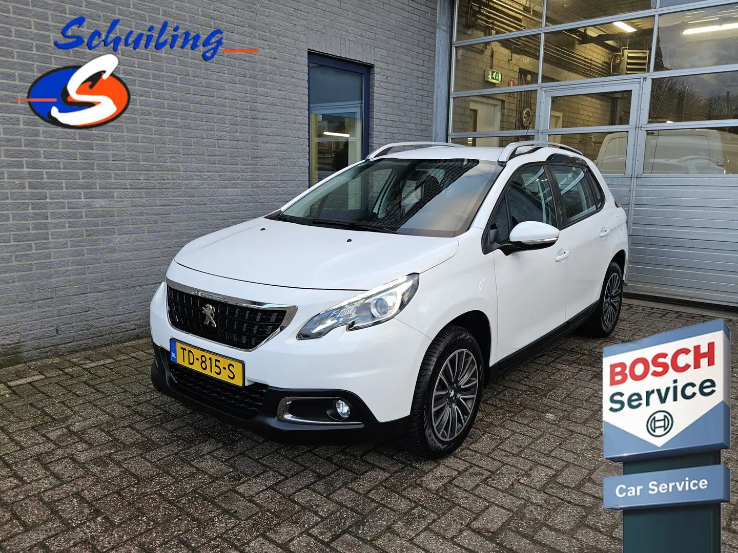 Peugeot 2008 1.2 PureTech Active Inclusief afleveringskosten Weiß - 1