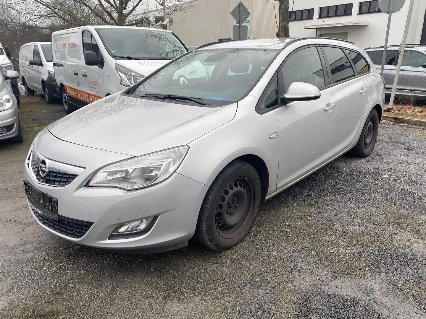 Opel Astra Edition EURO.5 1.4 .140PS. Grau - 2