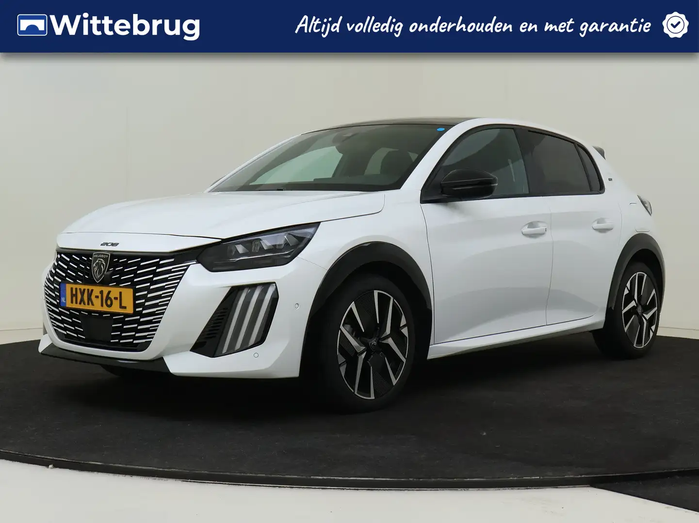 Peugeot 208 Hybrid 136 e-DCS6 GT ALCANTARA + PANORAMADAK ! Wit - 1